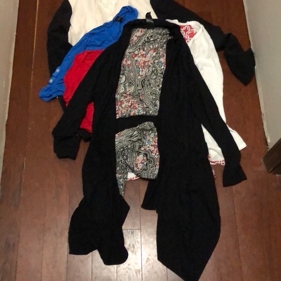 Large top/jacket Lot - Picture 3 of 7